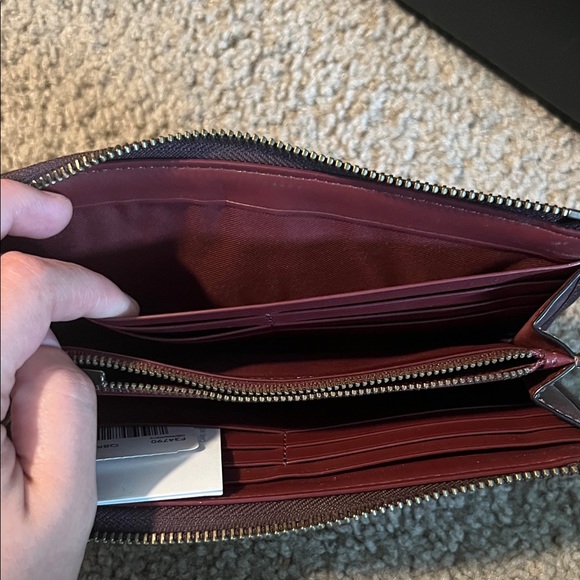 Coach Signature QB Raspberry and Brown Zip Wallet NWT - Picture 7 of 8